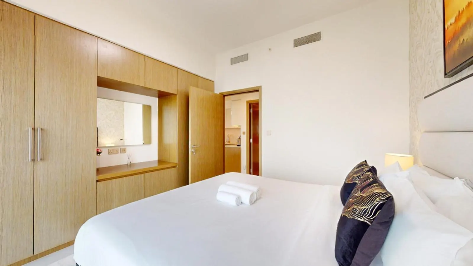 Apartment Burj Royale - Classic One Bedroom In Downtown Dubai